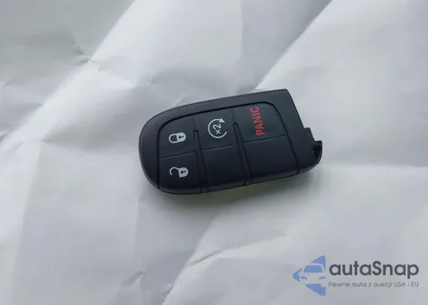 2019 Jeep Compass Latitude из США, поврежденный, VIN 3C4NJDBB1KT746116